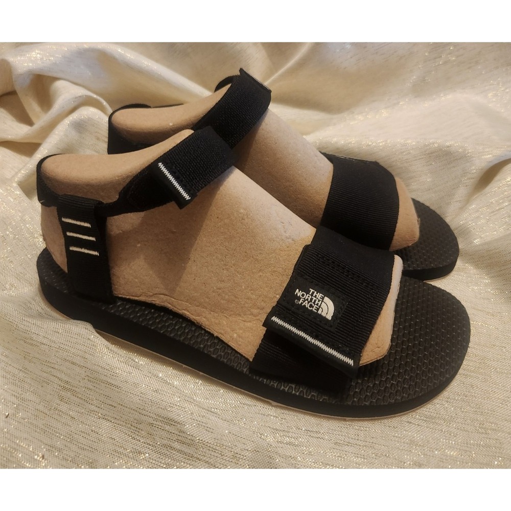 The North Face W Skeena Sandal ll TNF Black White Dune Sandals Size 10 NEW